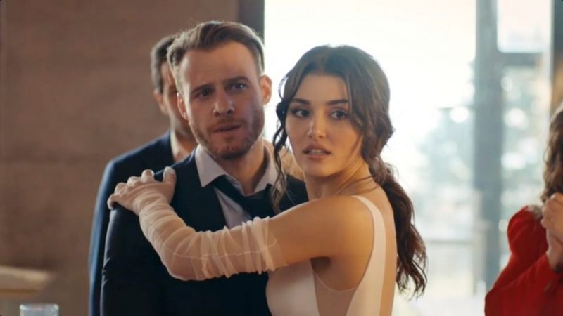 Galleria foto 'Love is in the Air 5 novembre 2021 Anticipazioni: Serkan arriva tardi! Eda…' - foto 1