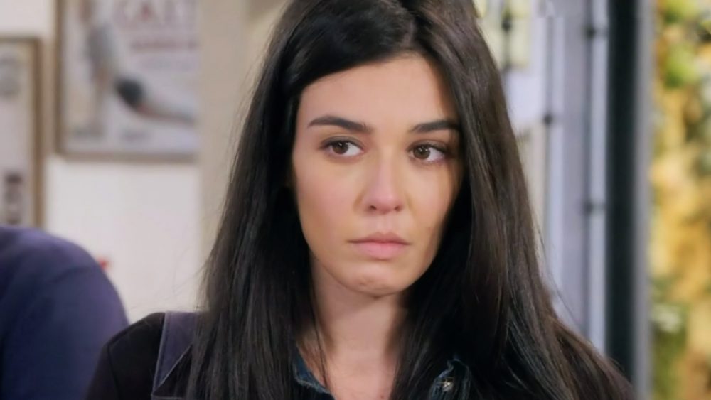 Un Posto al Sole 15 novembre 2021 Anticipazioni: Rossella rischia grosso!