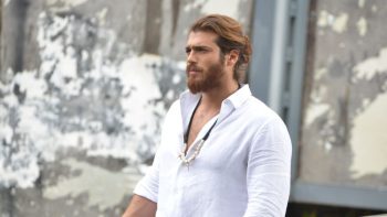 Can Yaman C'è posta per Te 2022 puntata registrata lettera Can Yaman C'è posta per Te 2022 puntata registrata lettera
