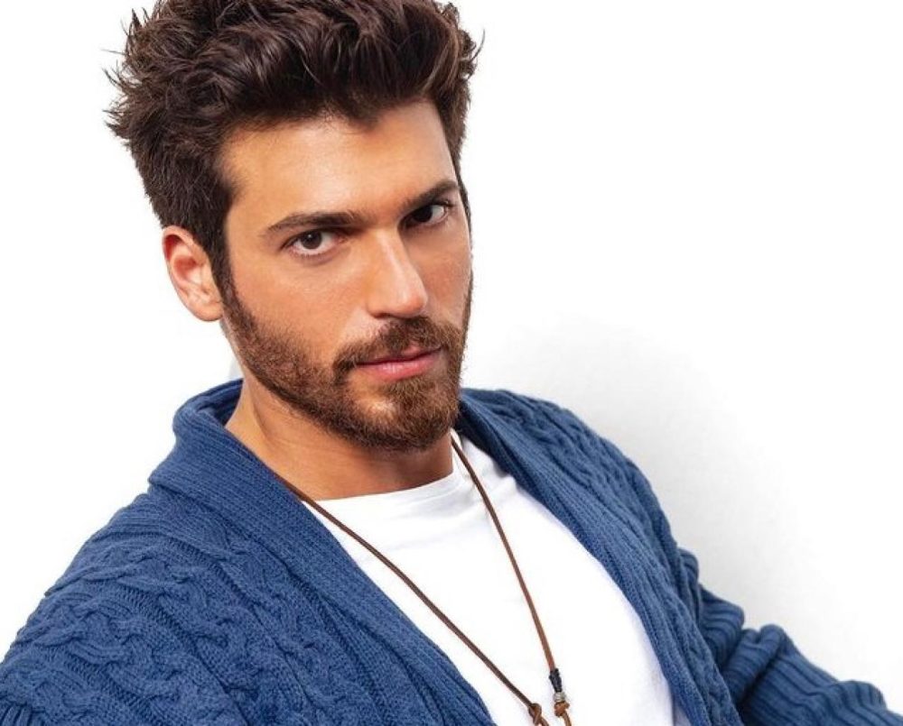 Can Yaman protagonista di una serie tv su Disney+? L’accordo è firmato!
