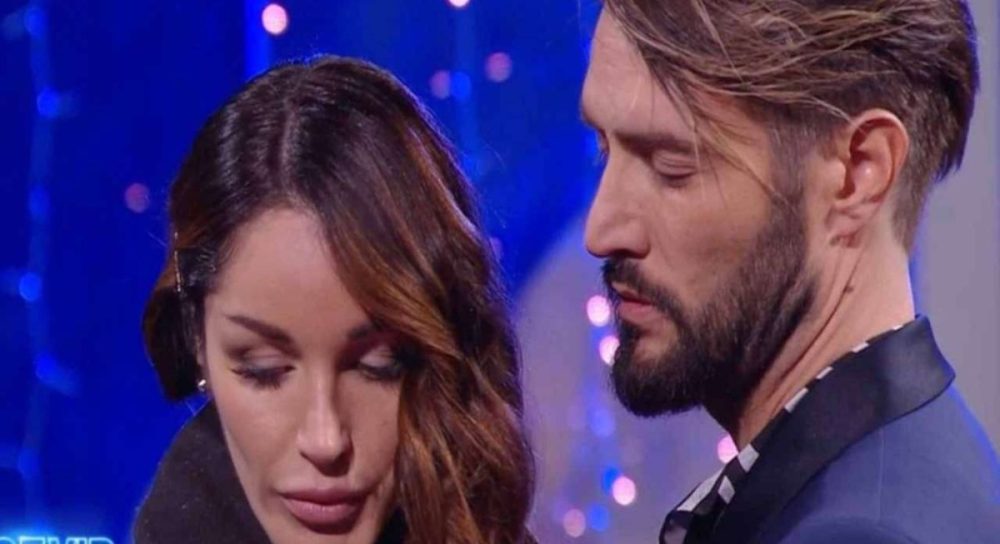 Gf Vip, Alex aveva lasciato un biglietto per Delia prima di uscire?