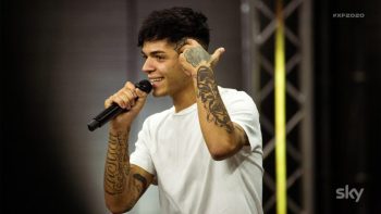 Isola dei Famosi, chi è Blind: vero nome, età e vita privata del rapper