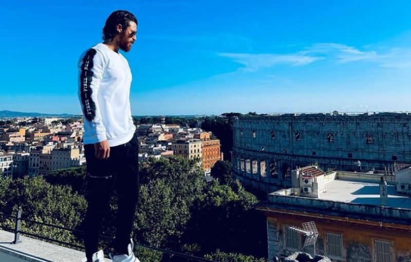 Galleria foto 'Can Yaman, ecco dove abita: la vista è mozzafiato!' - foto 2