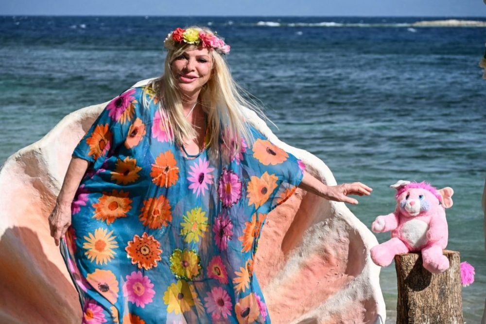 Isola dei Famosi, doppio ingresso choc: la ‘naufraga segreta’ non è una sola