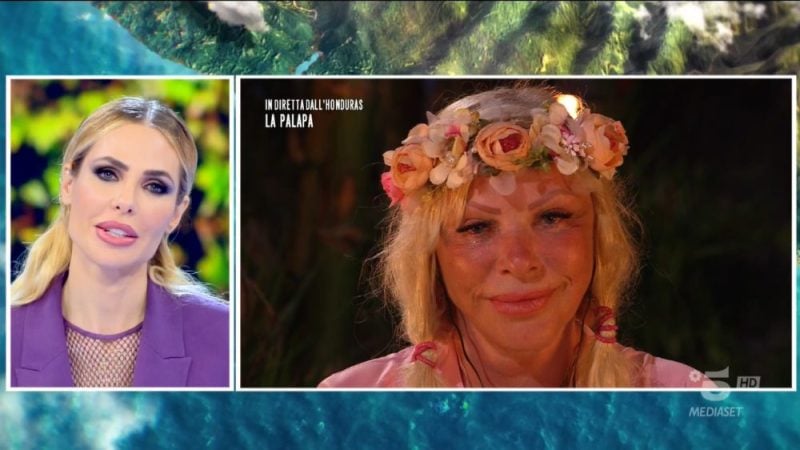 Isola dei Famosi, Ilona Staller ha un crollo in diretta: “Credevo di morire”