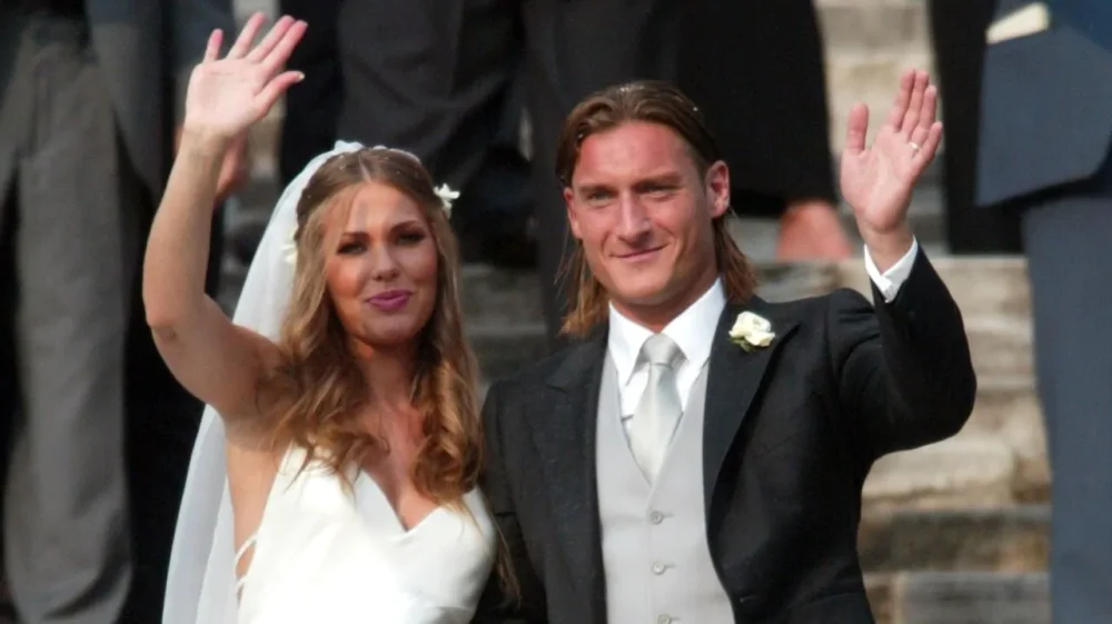 Totti e Ilary Blasi si separano, le parole di Francesco: “Scelta dolorosa”