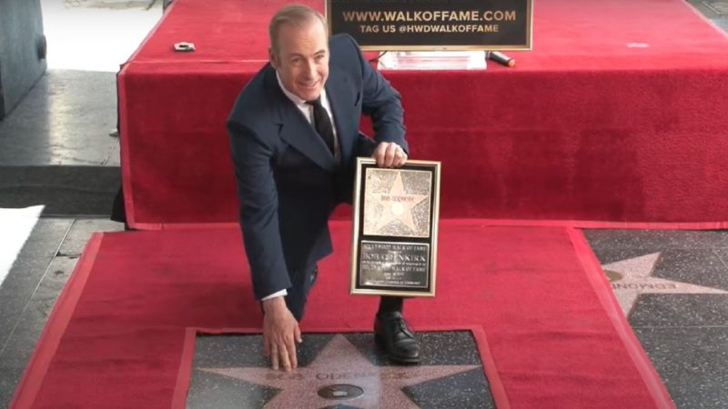 Better Call Saul: Bob Odenkirk onorato con la stella sulla Walk of Fame