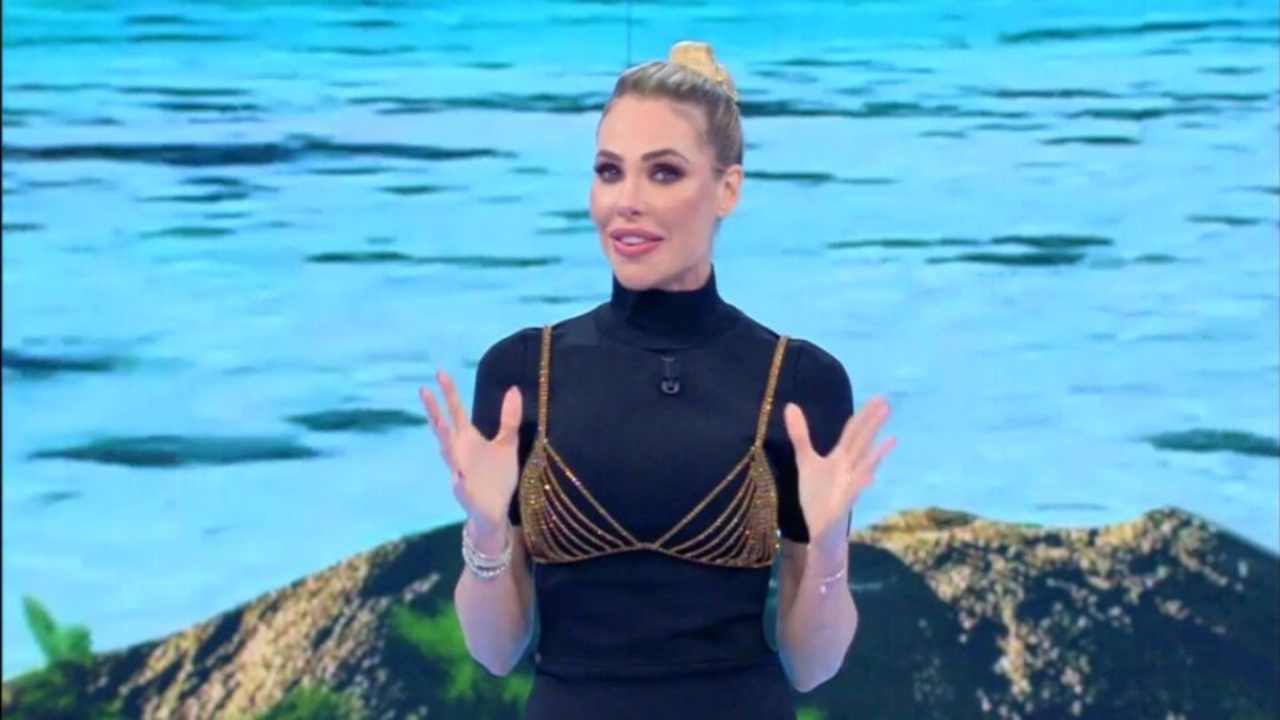 Isola dei Famosi, indiscrezione Choc, in arrivo Tre nuove Naufraghe