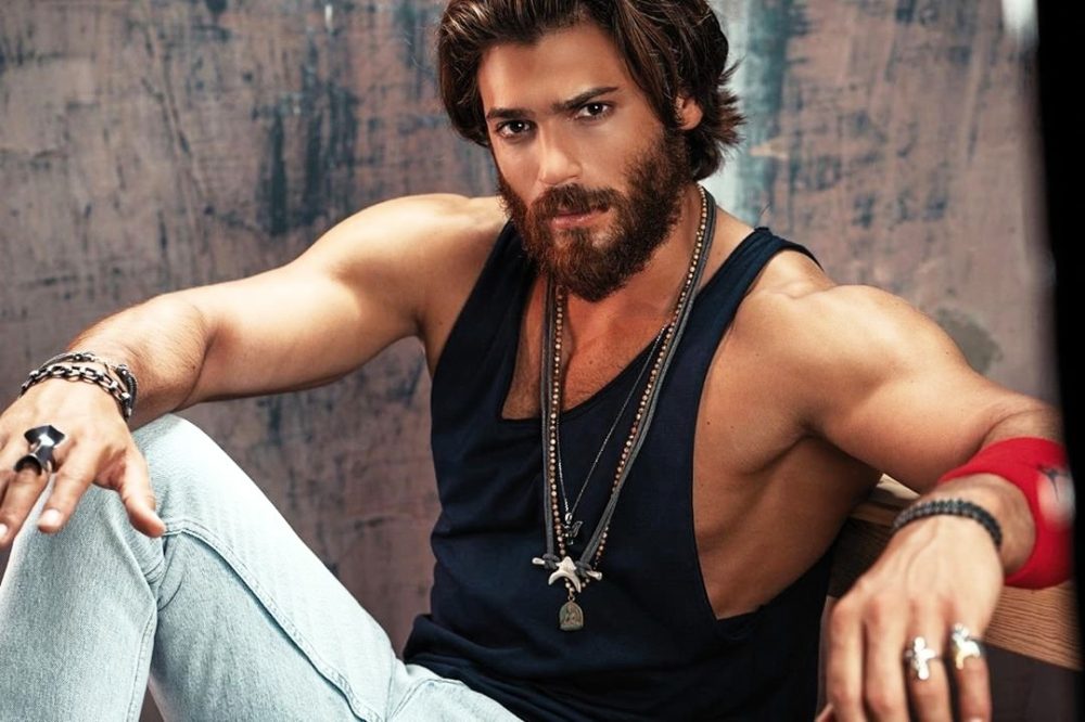 Can Yaman: video hot sui Social del suo intenso allenamento per El Turco!