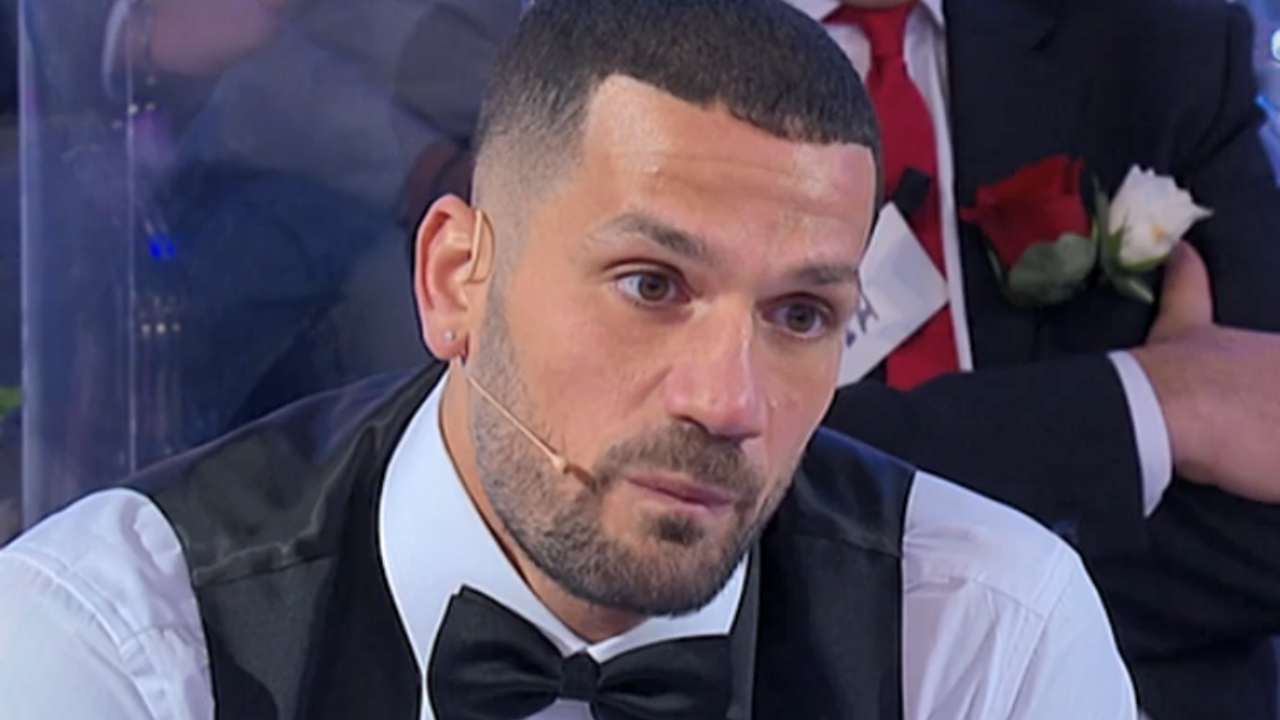 Uomini e Donne, NOTIZIA BOMBA: trapela la data ufficiale della scelta di Luca Salatino