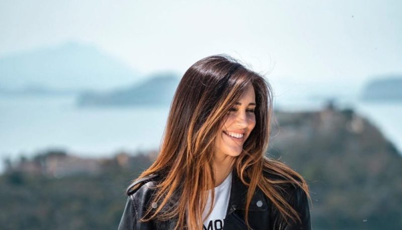 Galleria foto 'Un Posto al Sole, ecco com’è Viola Bruni nella vita reale' - foto 3