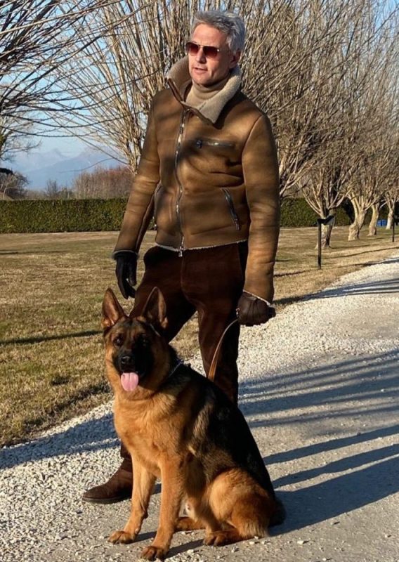 Galleria foto 'Il Paradiso delle Signore, ecco com’è Umberto Guarnieri nella vita reale' - foto 1