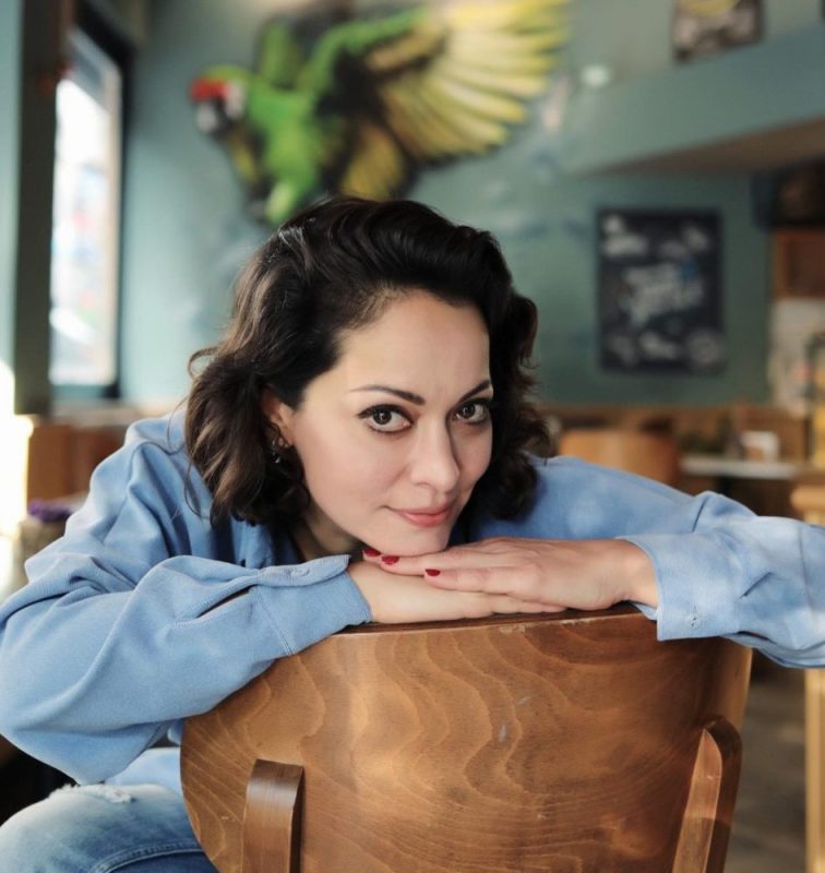 Galleria foto 'Brave and Beautiful, ecco com’è Cahide Korludag nella vita reale' - foto 3