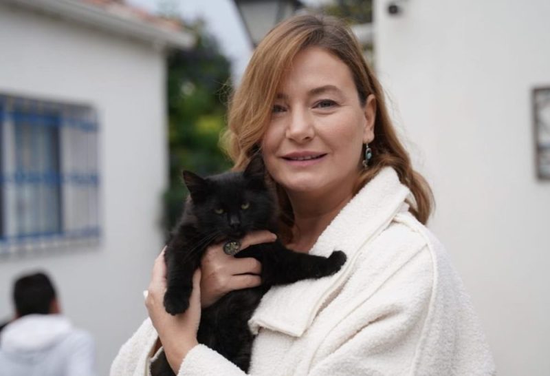 Galleria foto 'Brave and Beautiful, ecco com’è Adalet Soyözlü nella vita reale' - foto 2