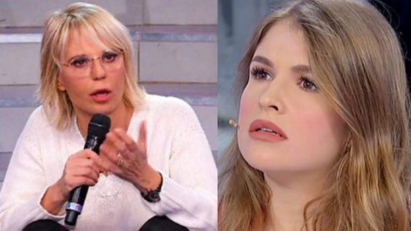 Galleria foto 'Uomini e Donne, Maria De Filippi a ruota libera su Veronica: “Ti avevo detto di stare attenta…”' - foto 1