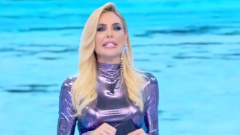 Isola dei Famosi, anticipazioni 2 maggio: sfida Tavassi-Iannoni e ingresso a sorpresa