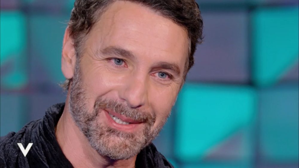 Verissimo, le Lacrime di Raoul Bova per il Gesto di Silvia Toffanin