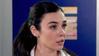 Un Posto al Sole 31 maggio 2022 Anticipazioni: Rossella inferocita!