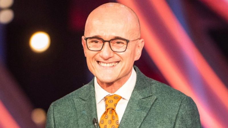 Galleria foto 'Gf Vip, Signorini finalmente lo annuncia: “Il primo concorrente ufficiale è…”' - foto 1