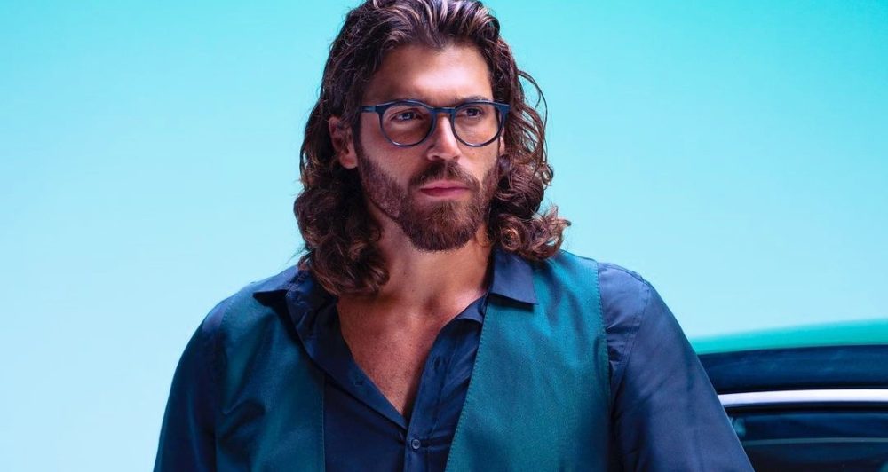 Can Yaman pubblica su Instagram l’atteso spot Mercedes-Benz: Fan in delirio!