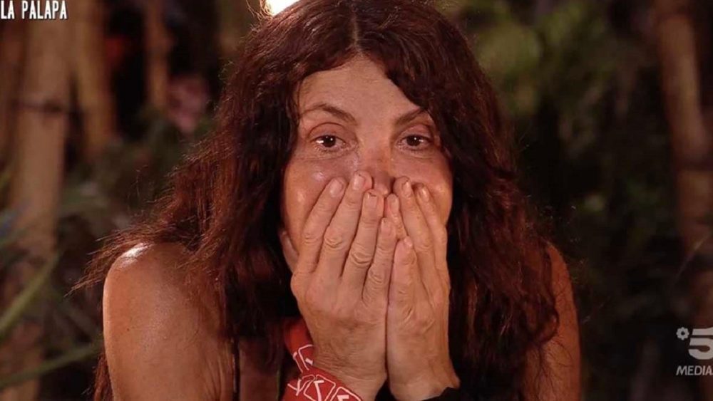 Isola dei Famosi, Carmen di Pietro è sotto choc e crolla: “E’ stata colpa mia!”