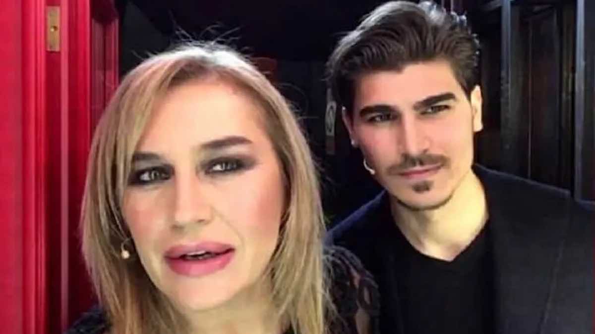 Isola dei Famosi, Lory Del Santo, come va con Marco Cucolo: “Non lo sento da..”