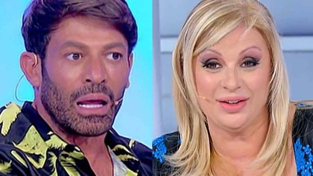 Uomini e Donne, Tina e Gianni smascherati da un’ex dama: “Il loro compito è quello di…”