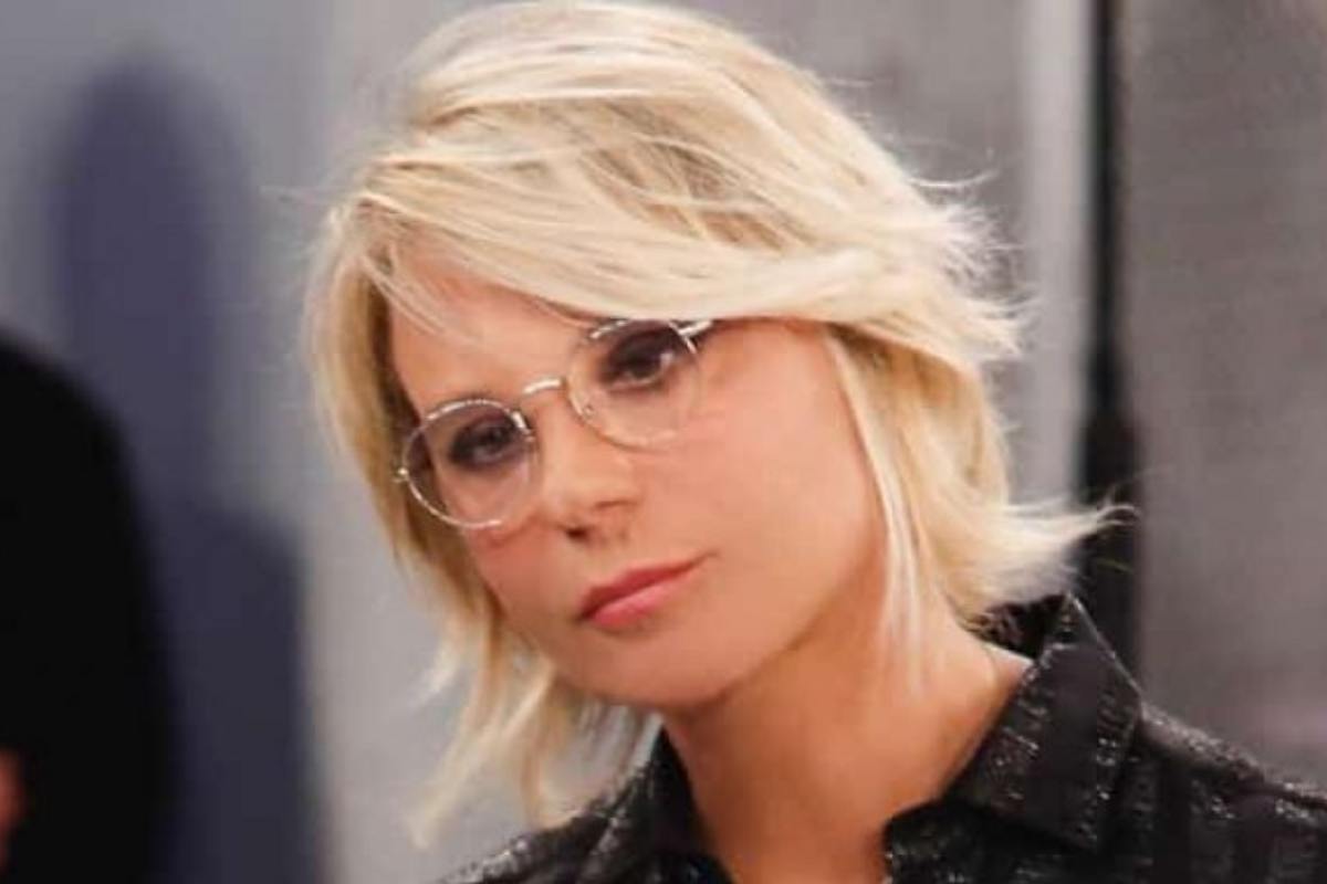 Uomini e Donne, Maria De Filippi vuole proprio lui? Ecco il primo tronista