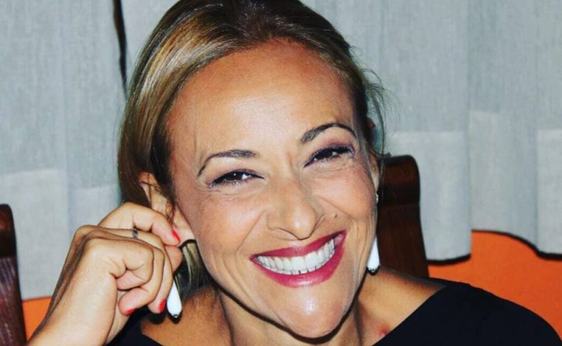 Galleria foto 'Un Posto al Sole, ecco com’è Silvia Graziani nella vita reale' - foto 3