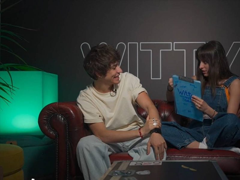 Galleria foto 'Amici 21, Alex e Cosmary ancora insieme? La confessione a Giulia Stabile' - foto 1