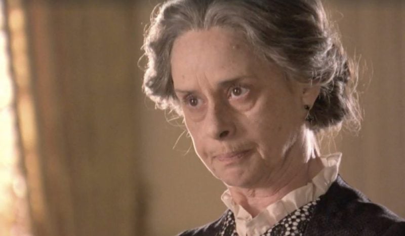 Galleria foto 'Sei Sorelle Anticipazioni Settimanali dal 27 giugno al 1 luglio: Rosalia peggiora…' - foto 1