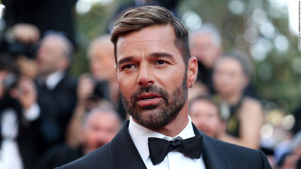 Ricky Martin, lo sfogo dopo l’archiviazione delle accuse: “Ho bisogno di parlarne”