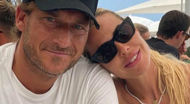 Francesco Totti e Ilary Blasi, l’annuncio ufficiale di lei: “Il mio matrimonio è finito”