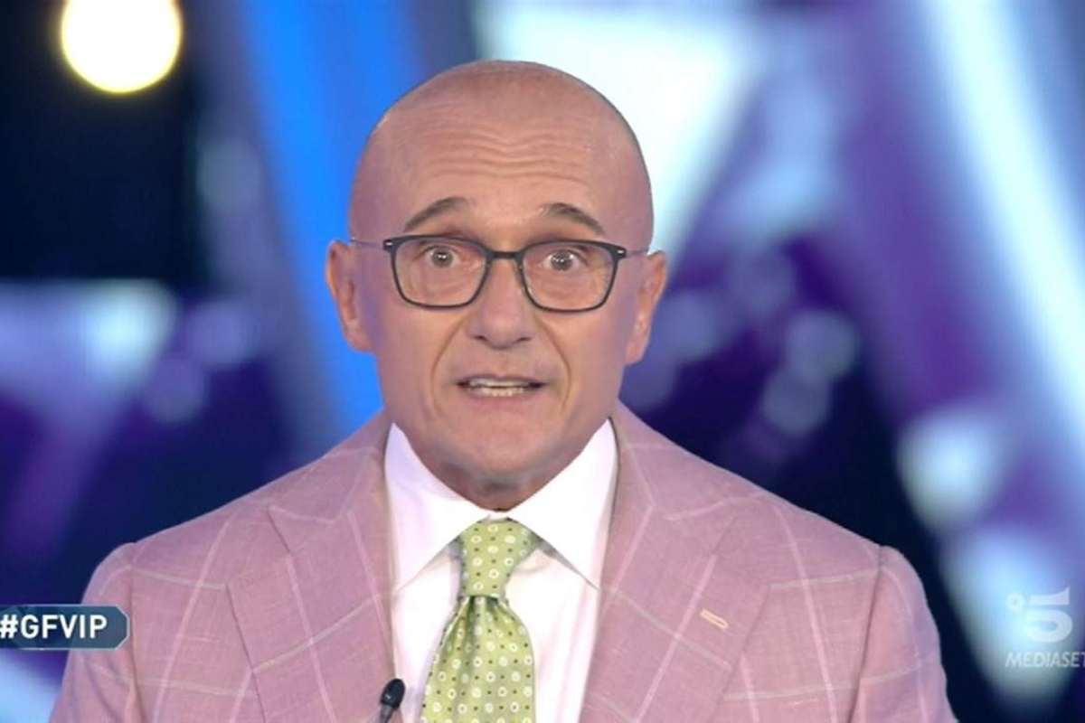 Gf Vip, anche una famosissima contessa nel cast? Signorini risponde…