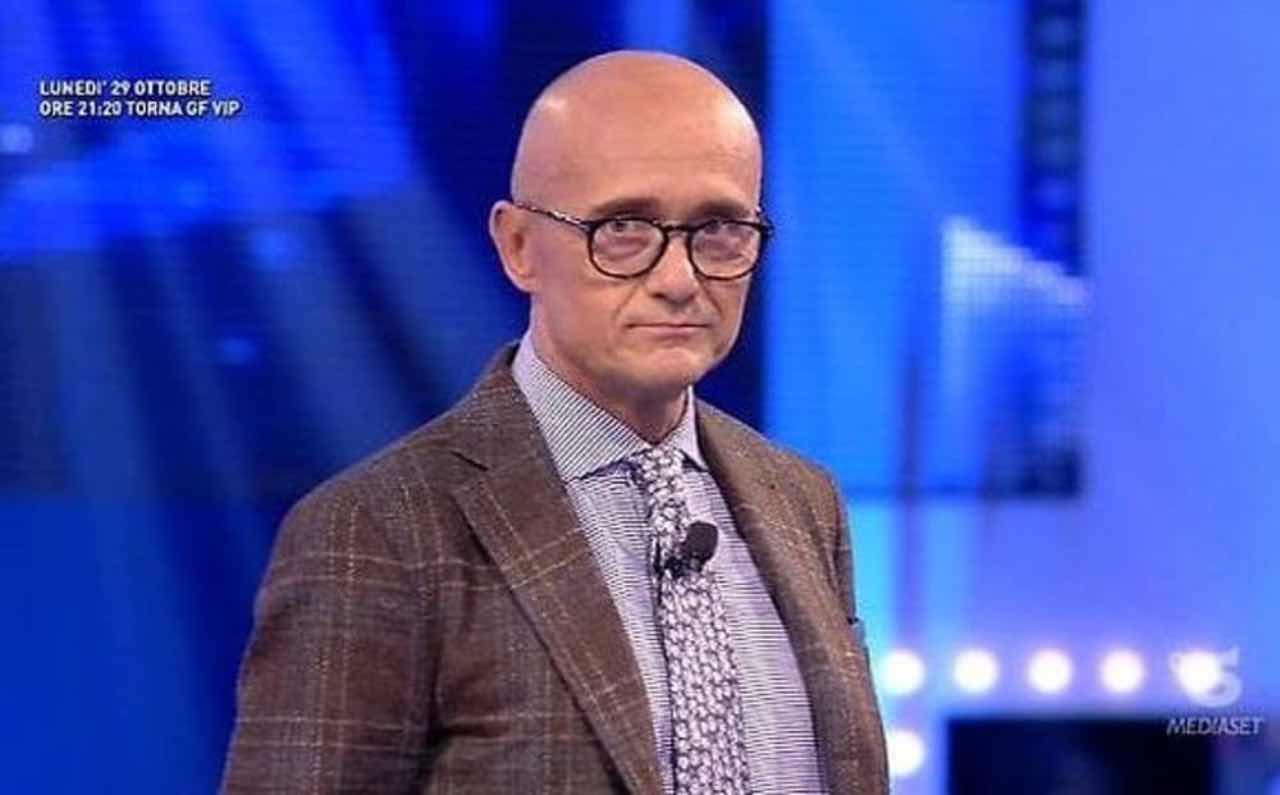 Gf Vip, Alfonso Signorini incredulo: questo ‘no’ non se lo aspettava da lui