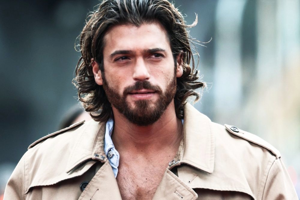 Can Yaman ha discusso con una fan? L’indiscrezione che sconvolge