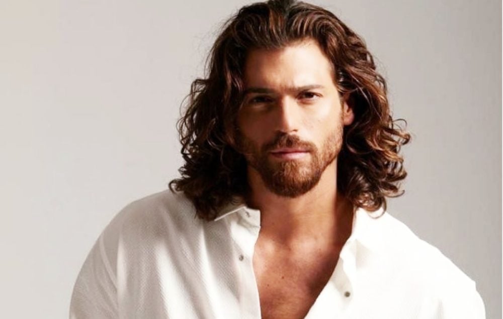Can Yaman, continuano le vacanze dell’attore: Dove si trova adesso?
