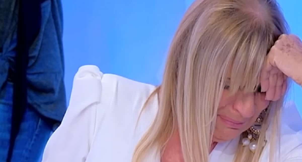 Uomini e Donne, Gemma Galgani sparita dai social: i fan si allarmano