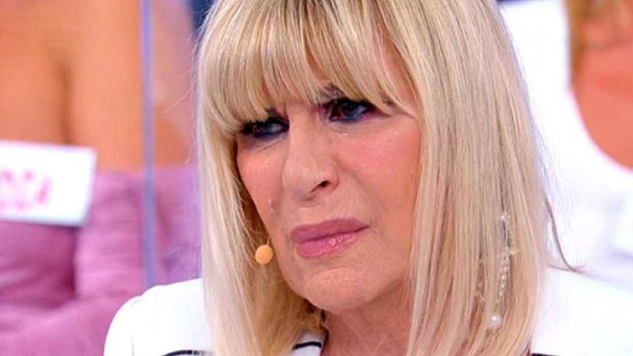 Uomini e Donne, colpo basso per Gemma Galgani: ‘tradita’ proprio da lui