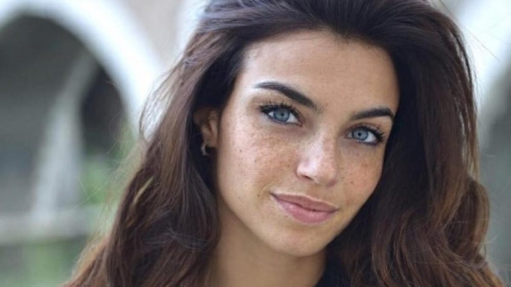 Uomini e Donne, Nicole Mazzocato mette a tacere tutti: “Mio figlio non è un capriccio”