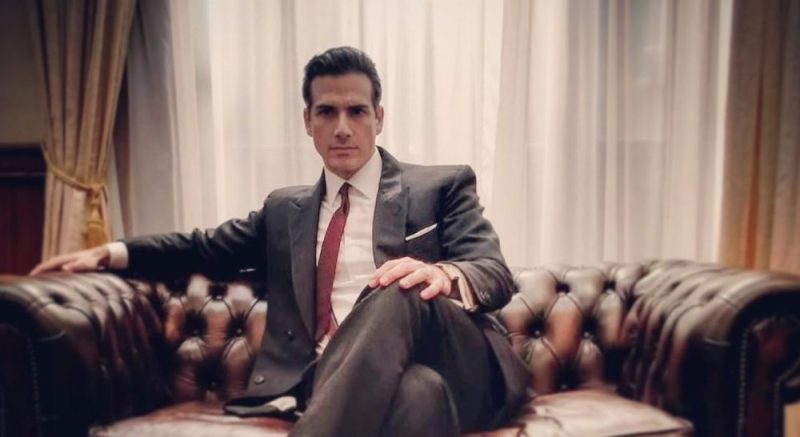 Galleria foto 'Il Paradiso delle Signore: Ecco com’è Dante Romagnoli nella vita reale' - foto 3