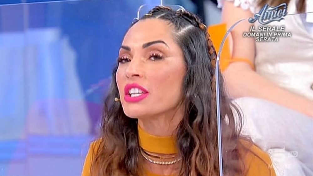 Uomini e Donne, Ida Platano e l’assurdo retroscena su Riccardo: “A cena insieme…”