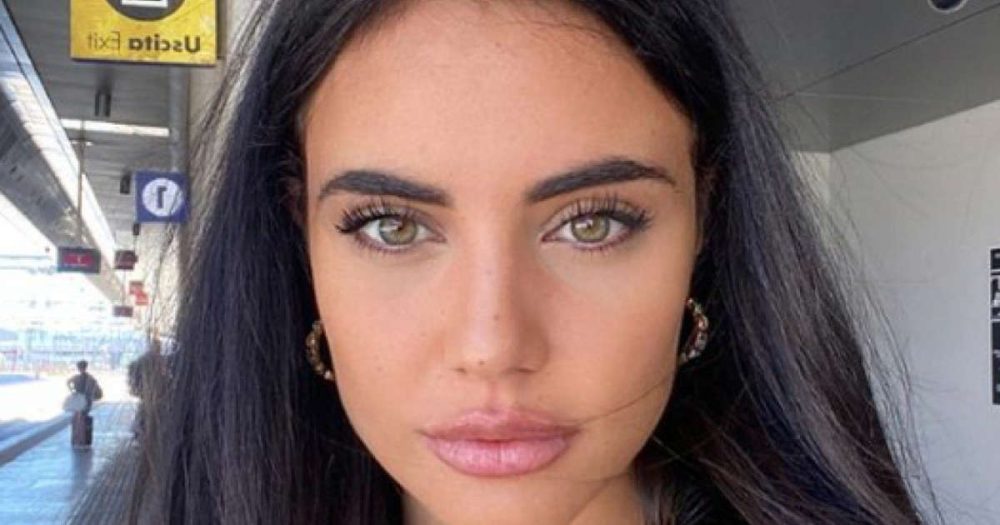 Uomini e Donne, Valeria Cardone ‘senza veli’: la FOTO scatena il web
