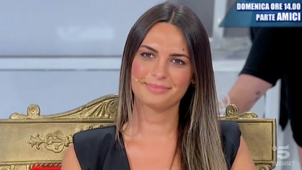 Uomini e Donne, Andrea Nicole Conte vola al Gf Vip? L’indizio social…