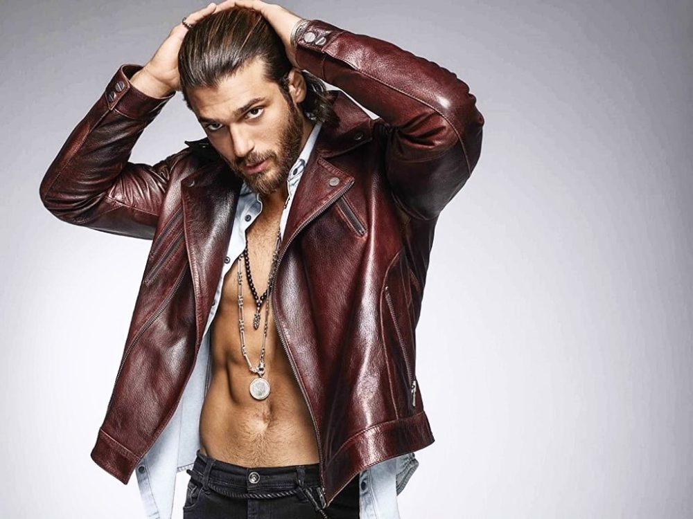 Can Yaman insospettisce i fan: il motivo dell’assenza alle nozze della Ozdemir non convince!