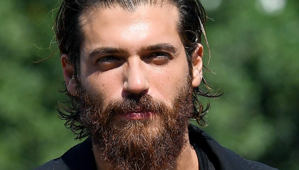 Can Yaman, di nuovo al lavoro: Ecco perché si trova in Ungheria!