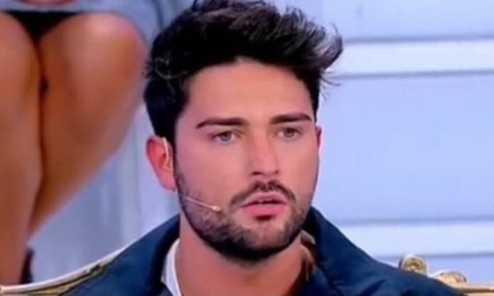 Uomini e Donne, Davide Donadei l’ha fatto per davvero: i fan scioccati