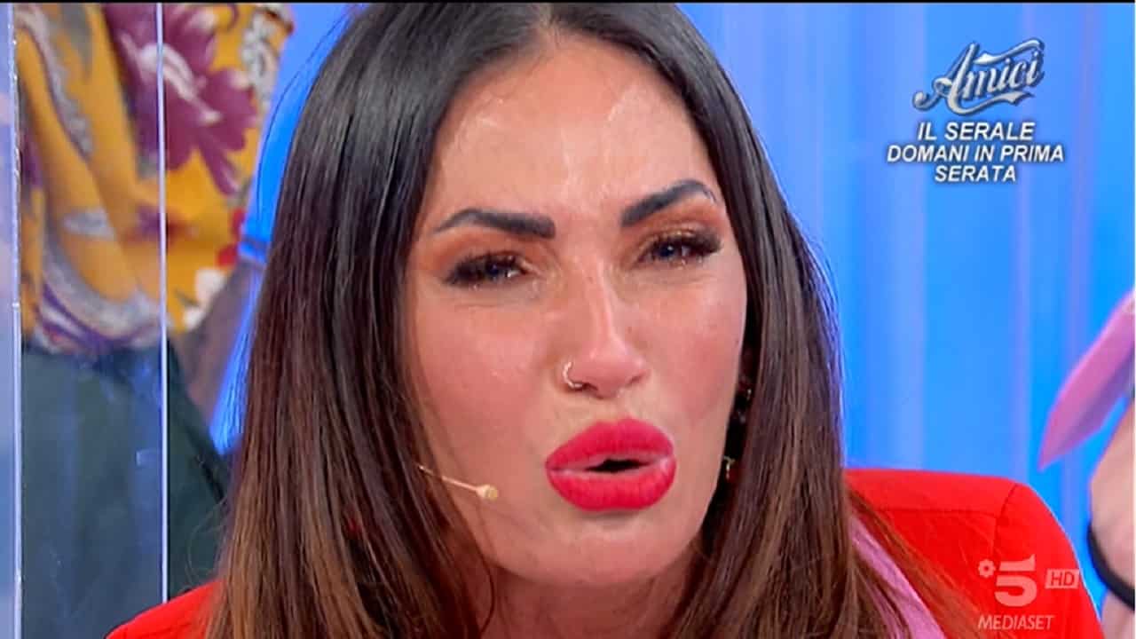 Uomini e Donne, Ida Platano incredula: ‘fatta fuori’ dal programma