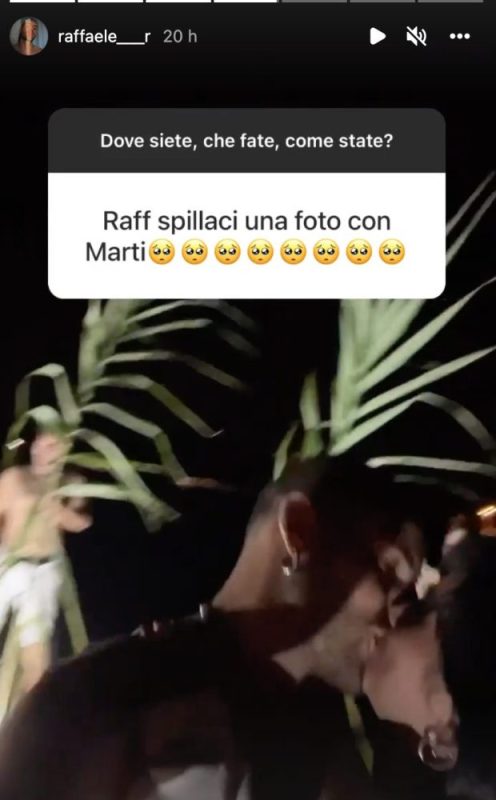 Galleria foto 'Amici di Maria De Filippi: Crisi tra Raffaele Renda e Martina Miliddi' - foto 1