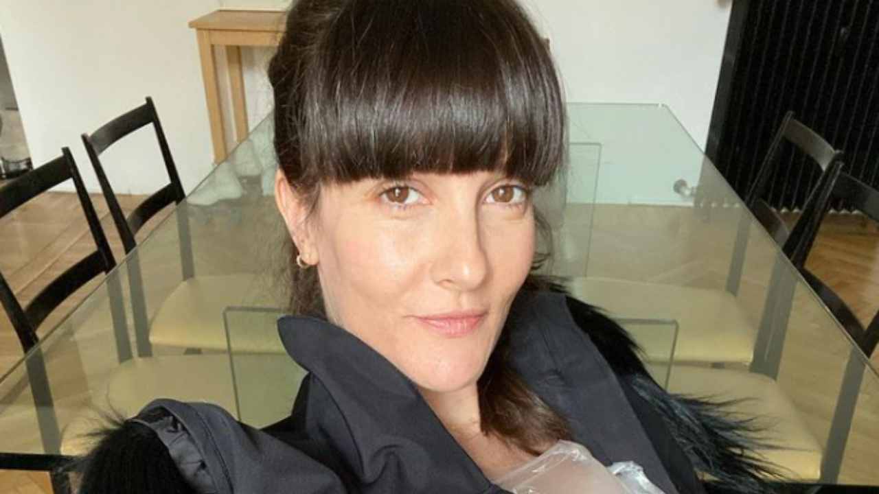 Victoria Cabello e le star di Hollywood: chi ha baciato con la lingua e chi è stato il più deludente